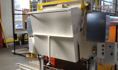 Packaging machine_provision of intermediate boards 